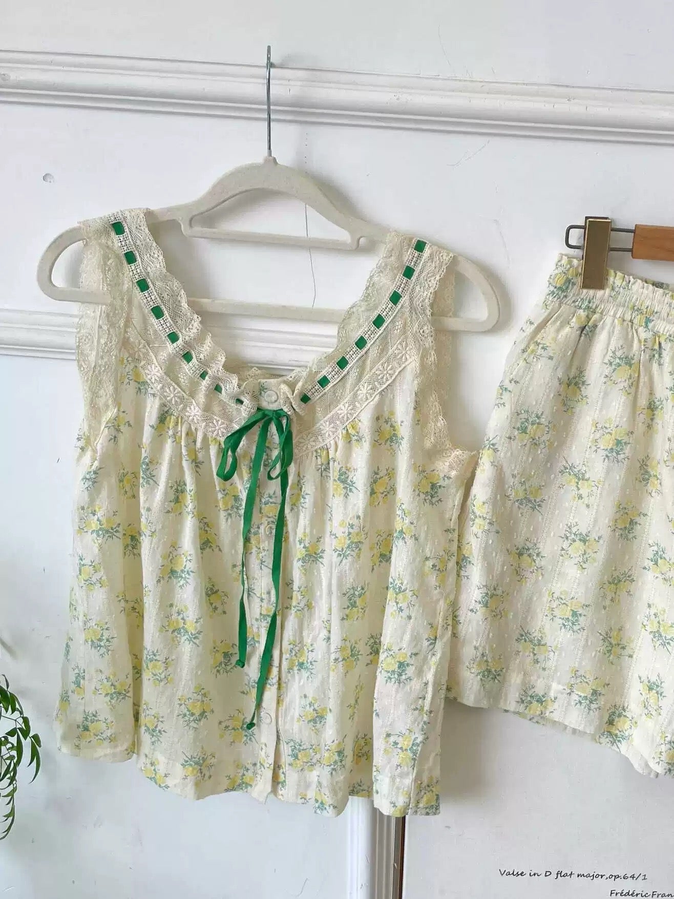 Sweet Floral Cotton Pajama Set – Lace Trim Cami Top & Shorts
