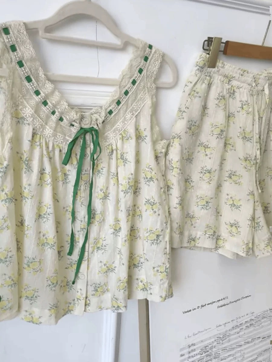 Sweet Floral Cotton Pajama Set – Lace Trim Cami Top & Shorts