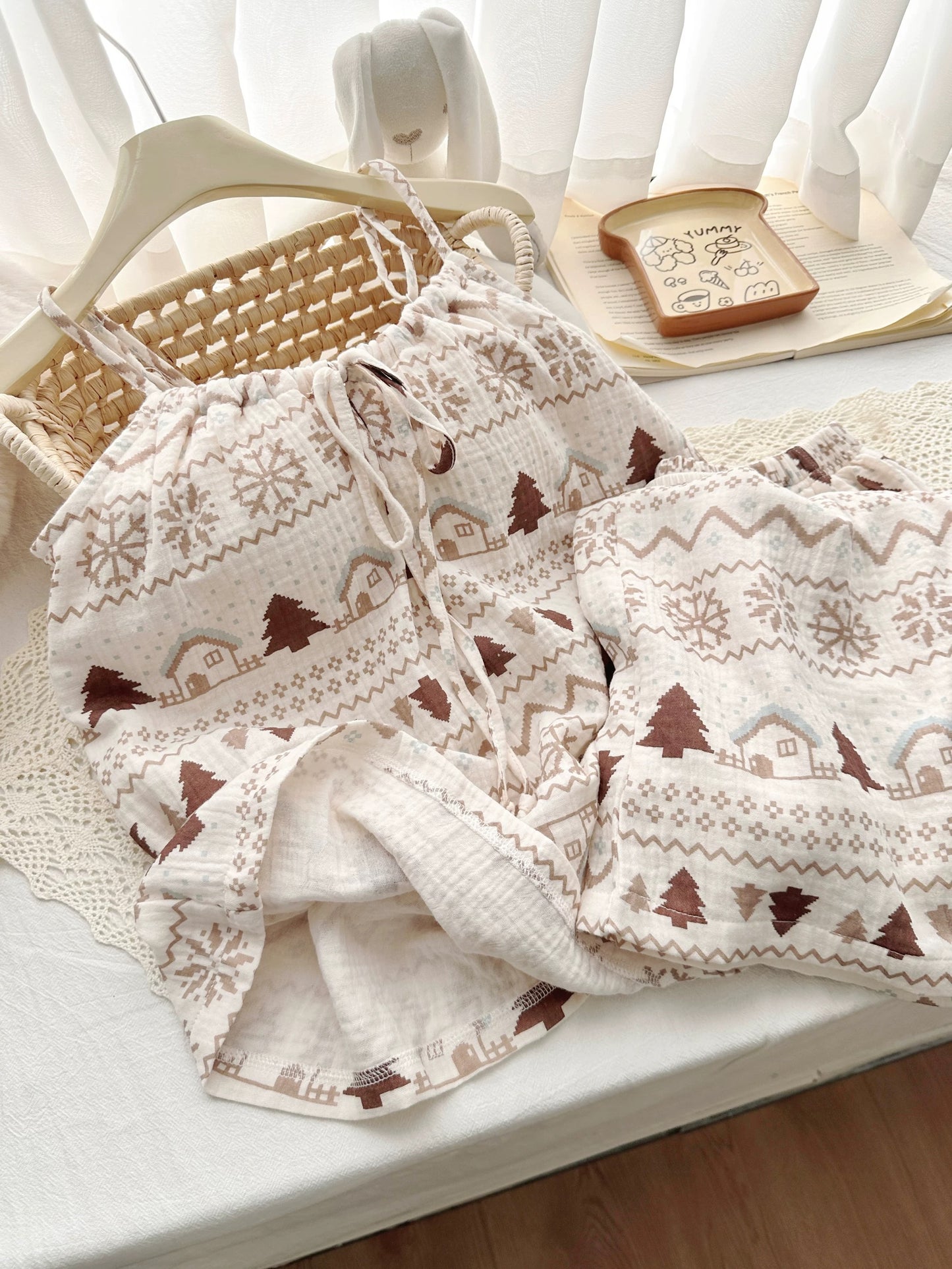 Fair Isle Christmas Print Muslin Cotton Pajama Set – Cami Top & Wide-Leg Pants in Cream