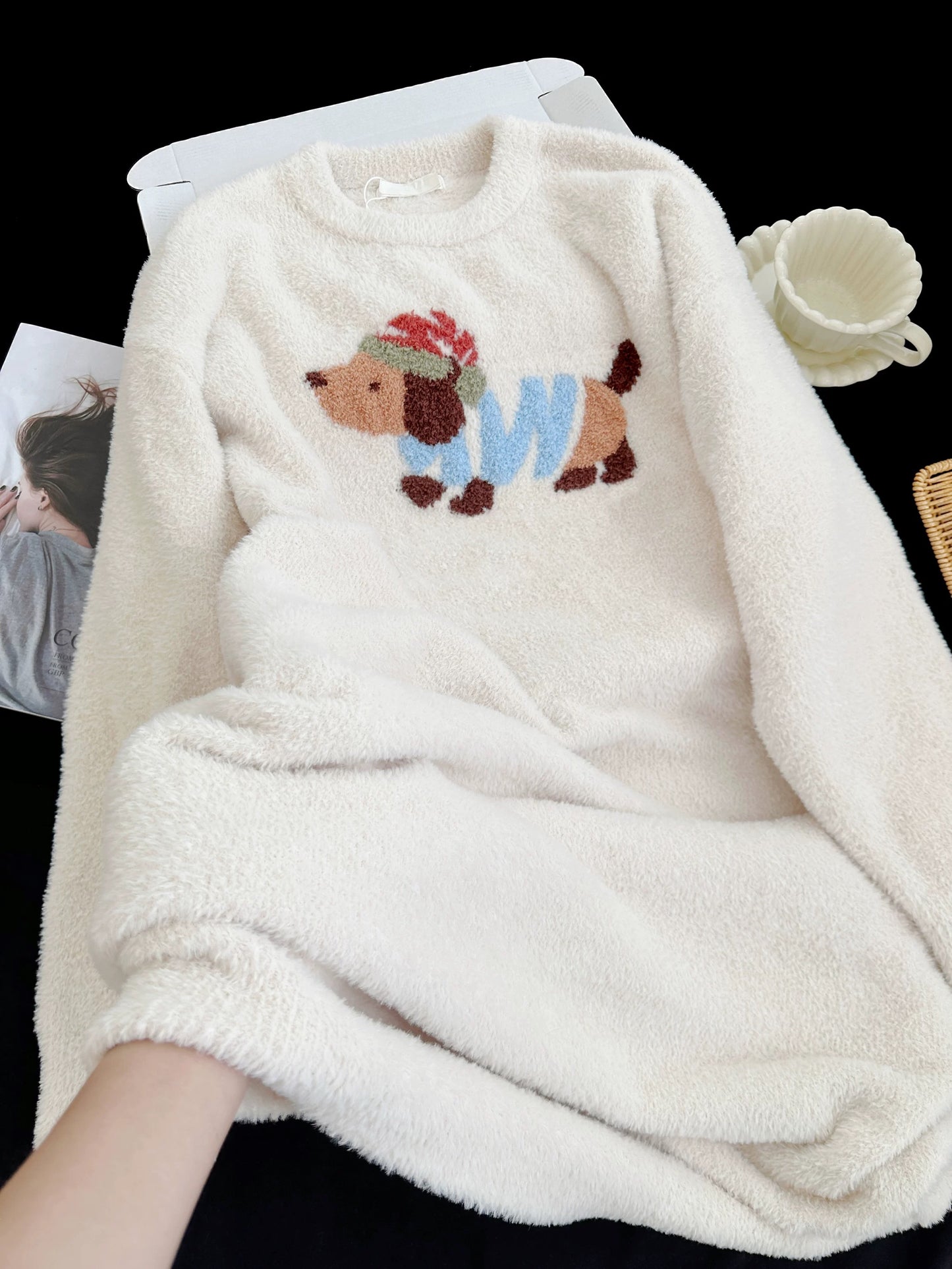 Cozy Dachshund Fleece Sleep Dress – Plush Nightgown in Cream | Autumn Winter