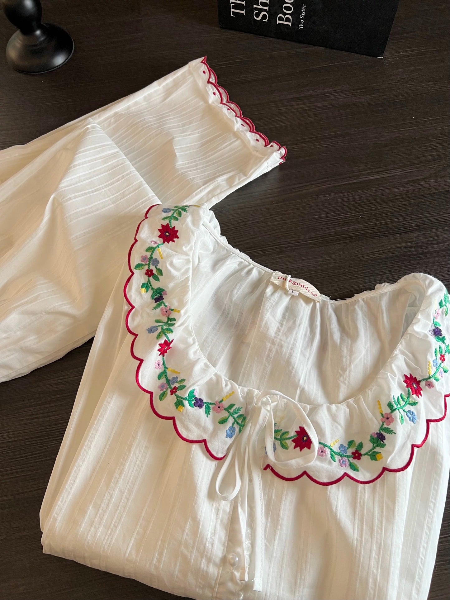 Floral Embroidered Scallop Collar Pajama Set – Long Sleeve Button Top & Wide-Leg Pants in White